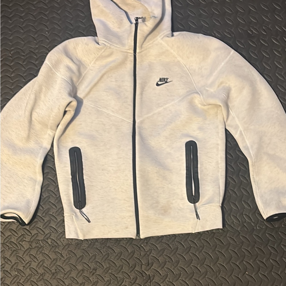 Nike Light Gray Hoodie with Black Details
